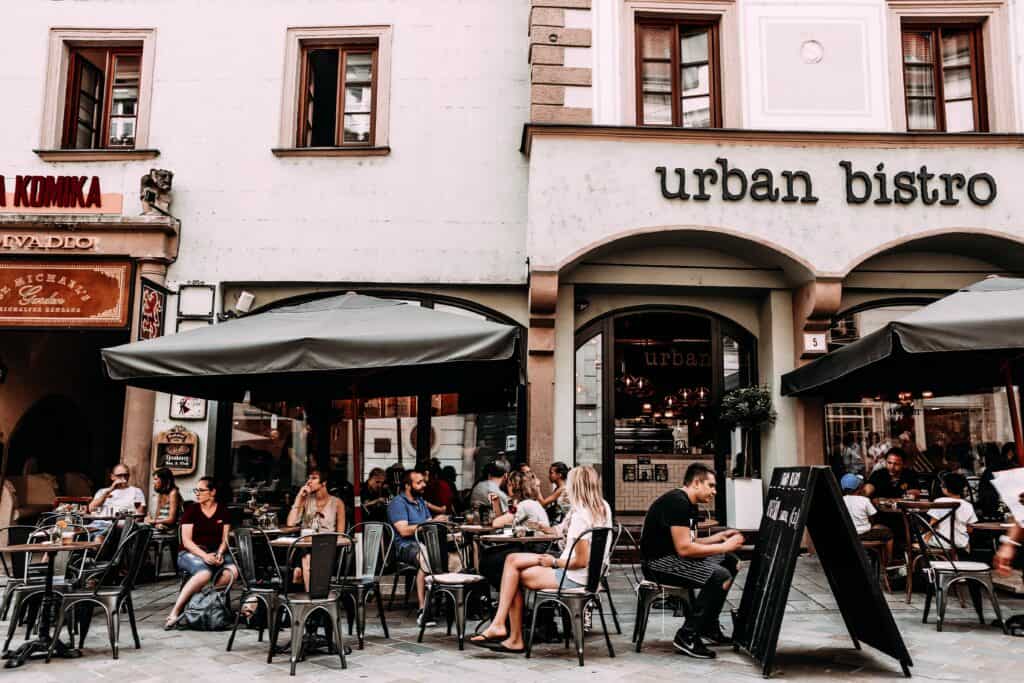 restaurant scene